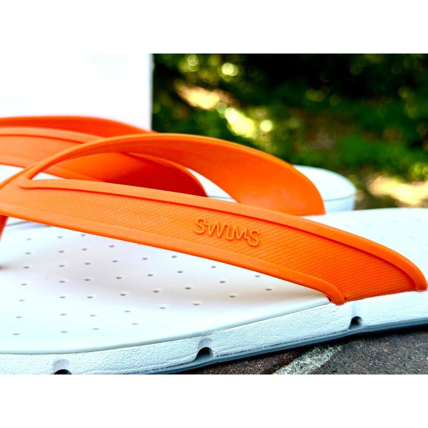 Swims Breeze Thong Sandal Mens Size 10 Orange White Gray Flip Flops 21287-589-10