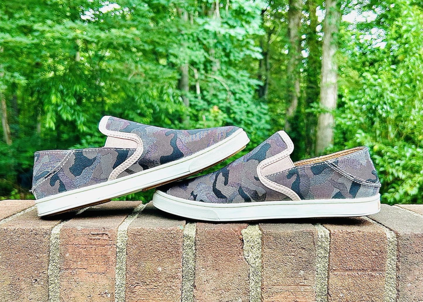 OluKai Pehuea Pa'i Ke Au Camo Slip On Sneakers Women's 7 - Slip On - Hide Heel