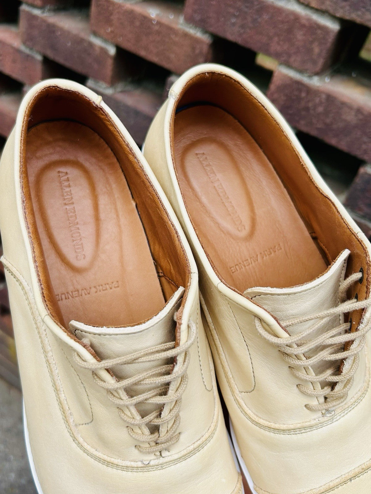 Allen Edmonds Men’s Park Sneaker | Size 10 | Parchment Leather | $300 Retail