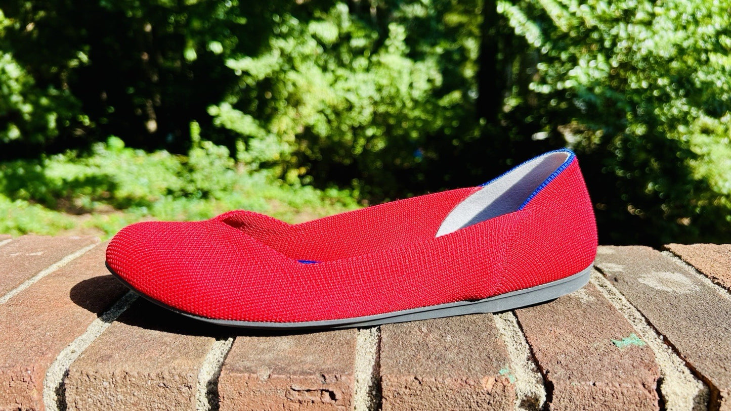 NWOT Rothys Scooter Bright Red The Flats Ballet Shoe Classic Round Toe Sz 9