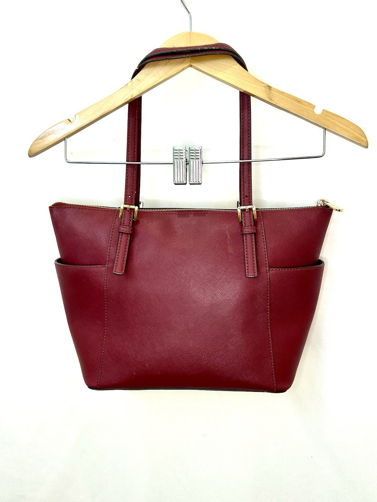 Michael Kors EW TZ TOTE Cherry Color Leather/Gold Hardware Retail $298.00
