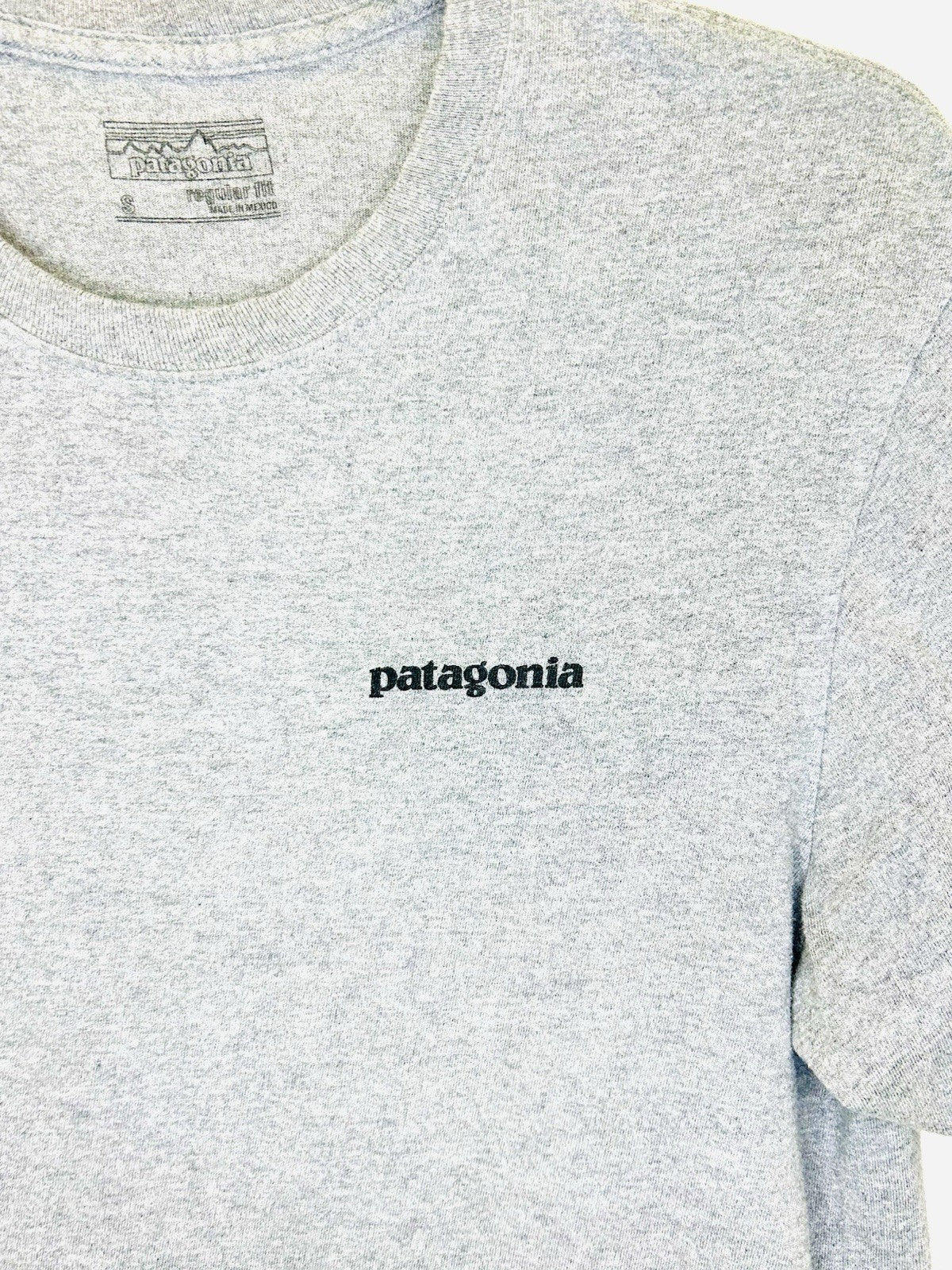 Patagonia Men's Grey P-6 Logo Responsibili-Tee -Size Small