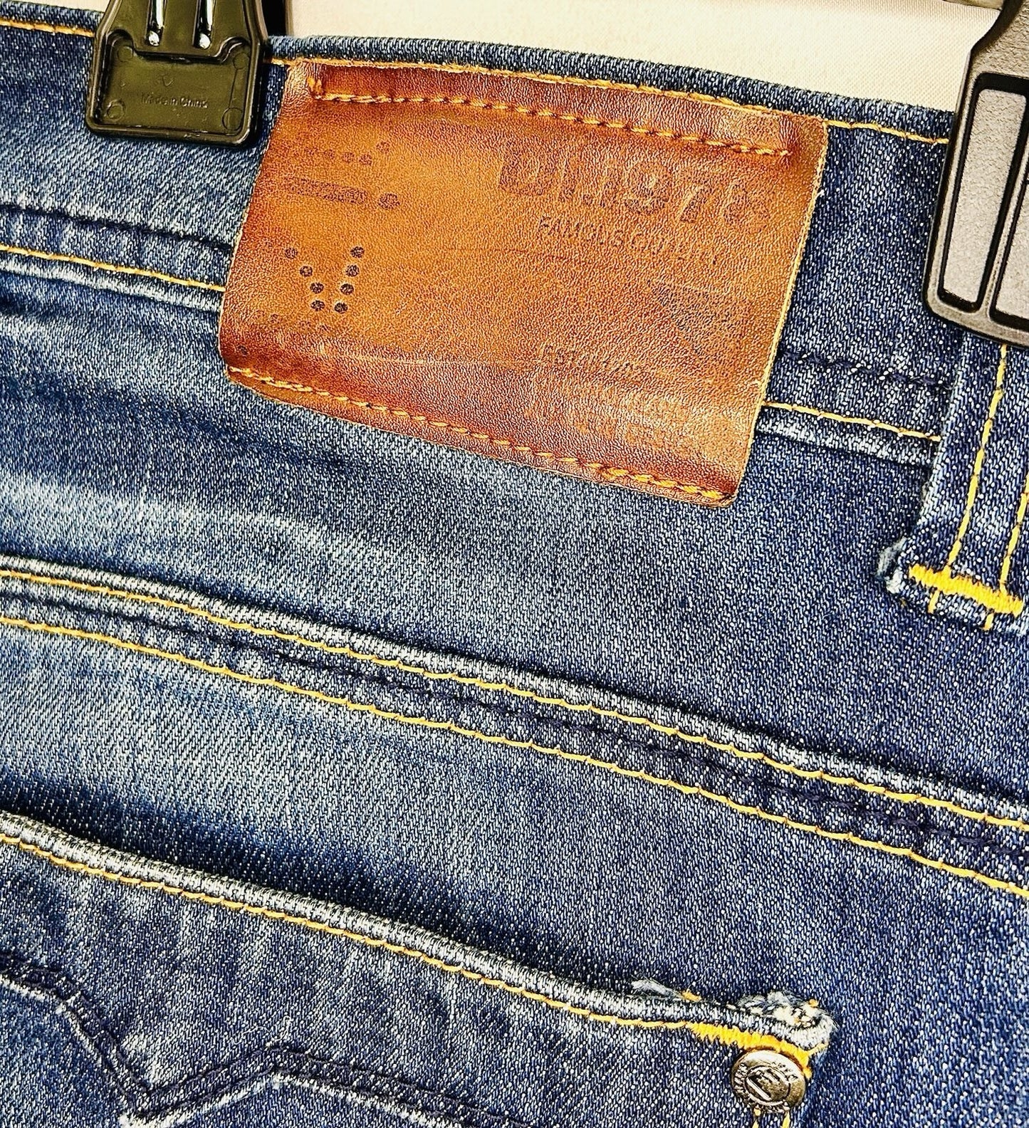 Diesel Larkee Jeans Men's Regular Straight Leg Size 34x30 Dark Wash