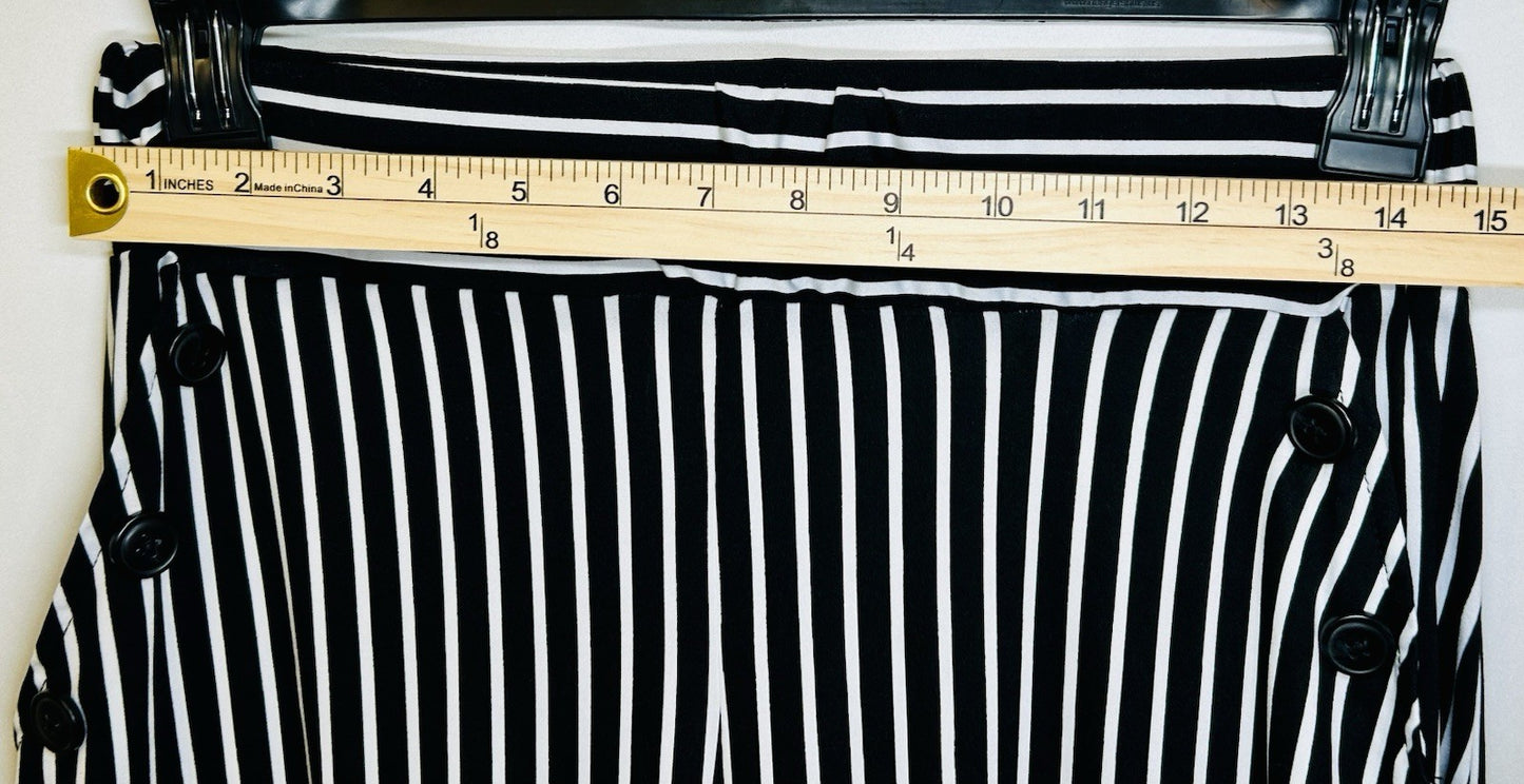 Robert Louis Stretchy Pants White/Black Pen Stripe Size M Pull On Wide Leg