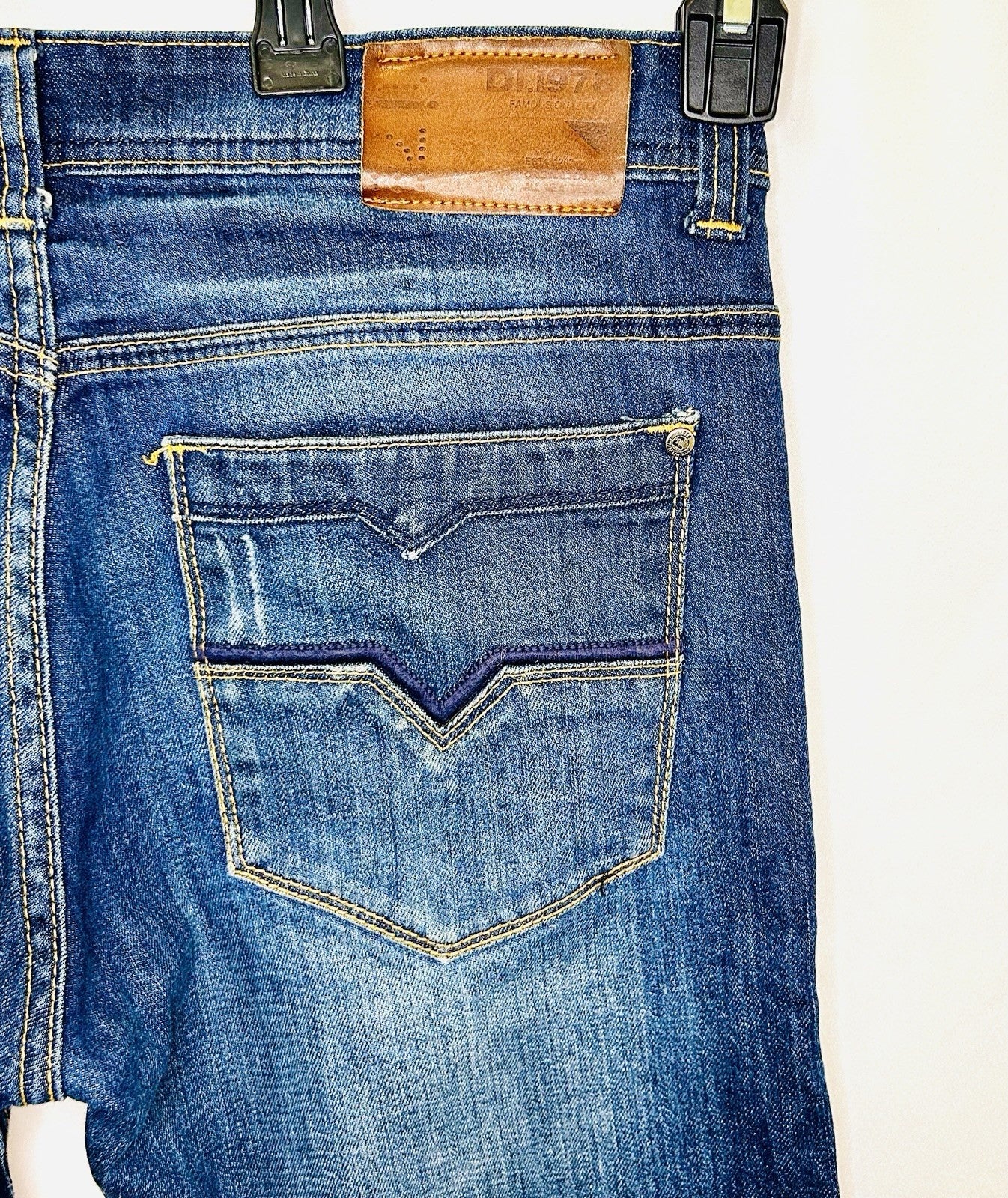 Diesel Larkee Jeans Men's Regular Straight Leg Size 34x30 Dark Wash