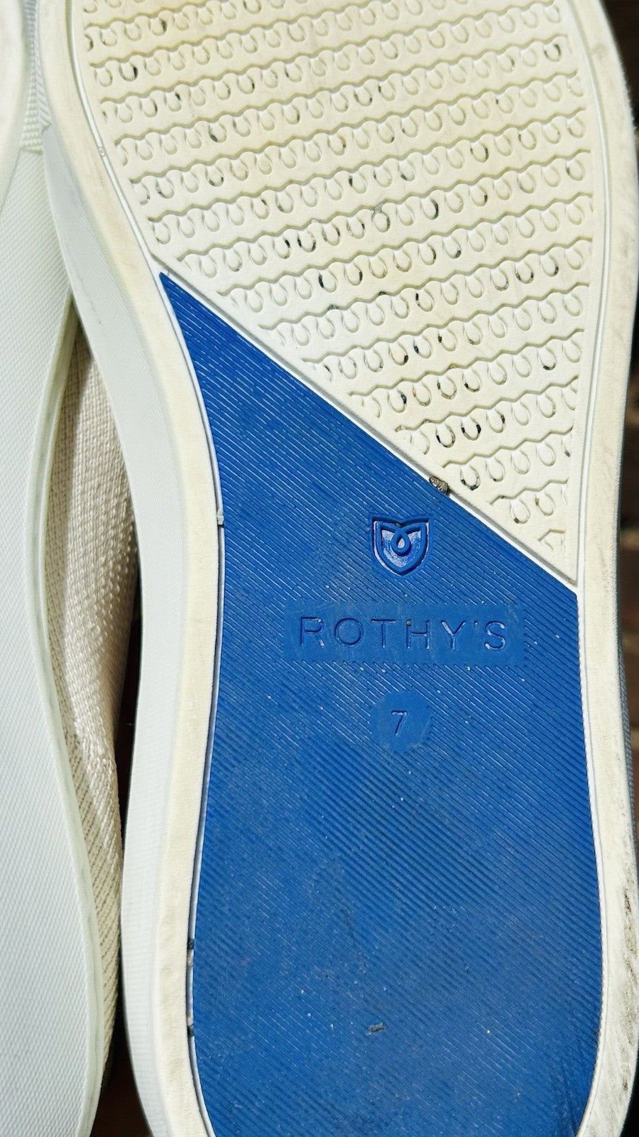 Rothy's Shoes / The Original Casual Sneaker / Slip-On / Women's Size 7 / White