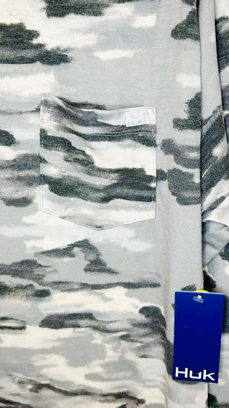 NWT Huk Fishing Men's Hoodie Waypoint Edisto Long Sleeve Men’s Large Camo