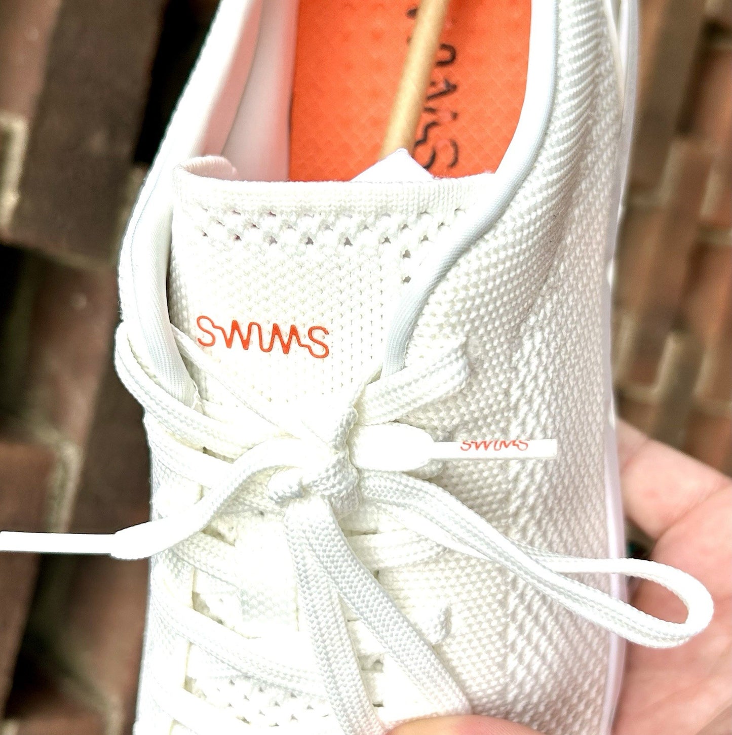 NIB SWIMS Men’s Lightweight Breeze Tennis Sneakers White US 11.5 / Store Demo