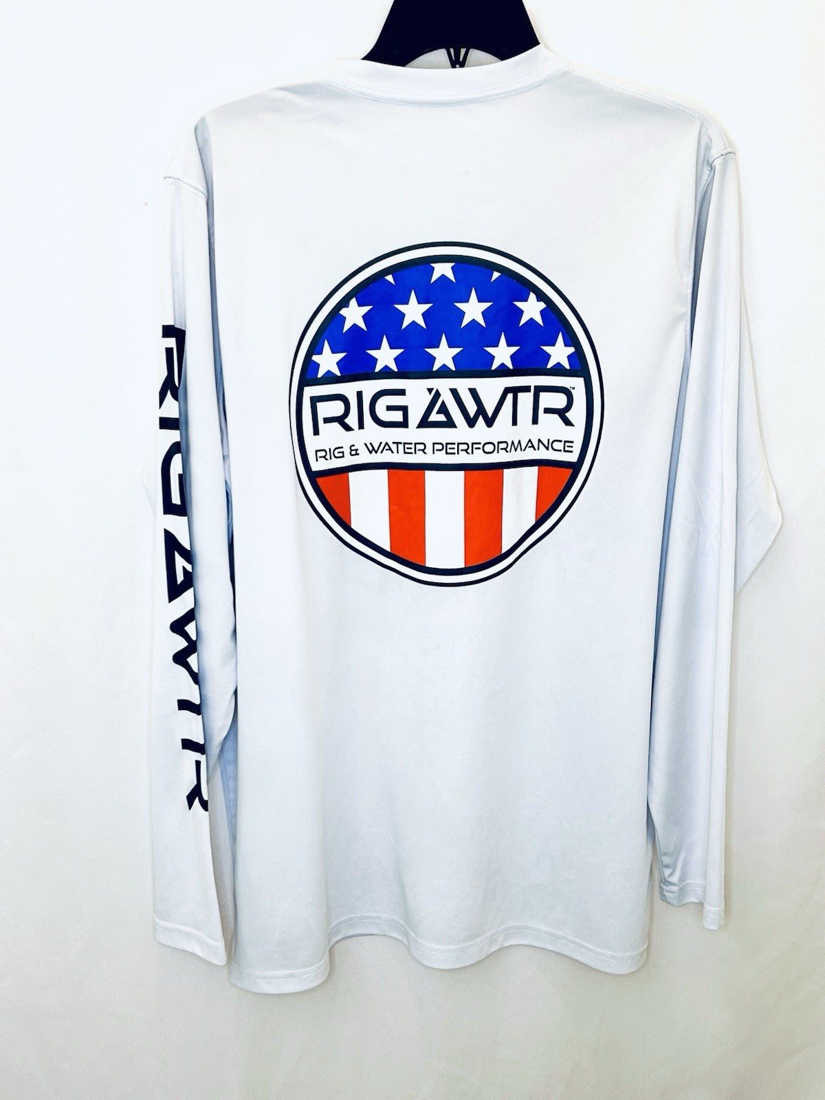 Rig & Water USA Reel Fishing Long Sleeve T-Shirt Men's Size Large UPF 50