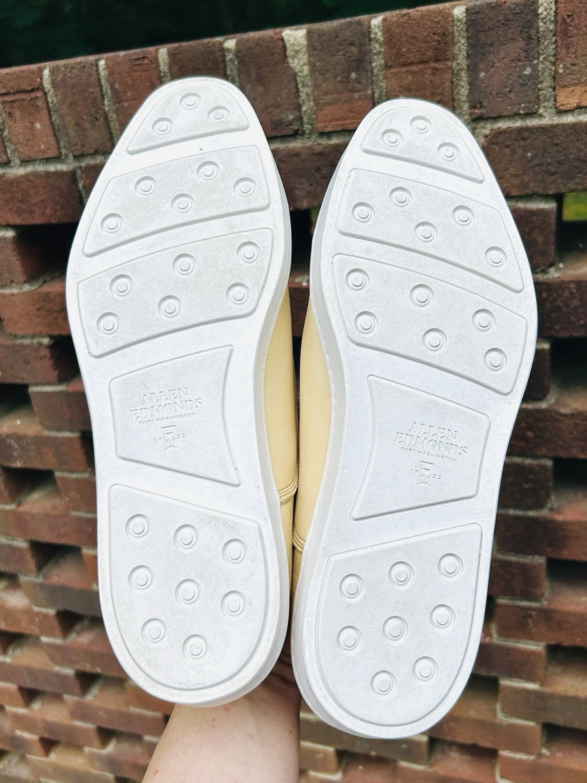 Allen Edmonds Men’s Park Sneaker | Size 10 | Parchment Leather | $300 Retail