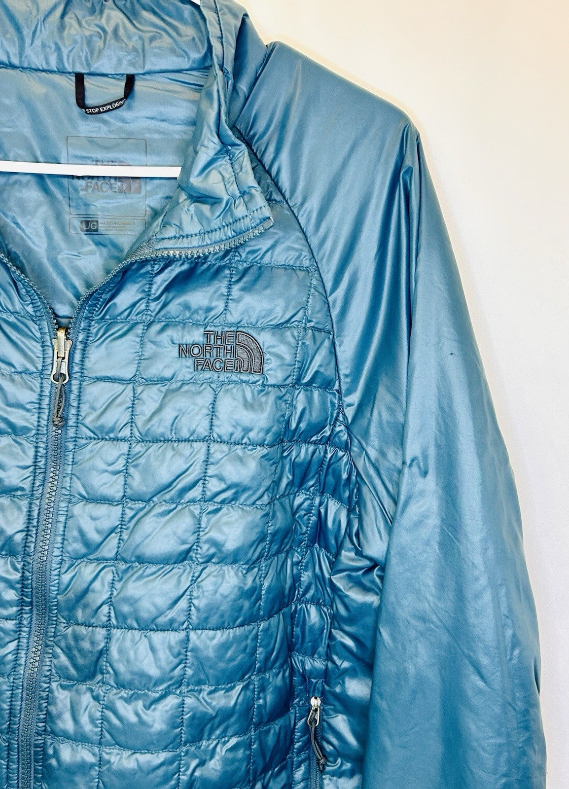 The North Face Mens Thermoball ECO Insulated Puffer Jacket Monterey Blue