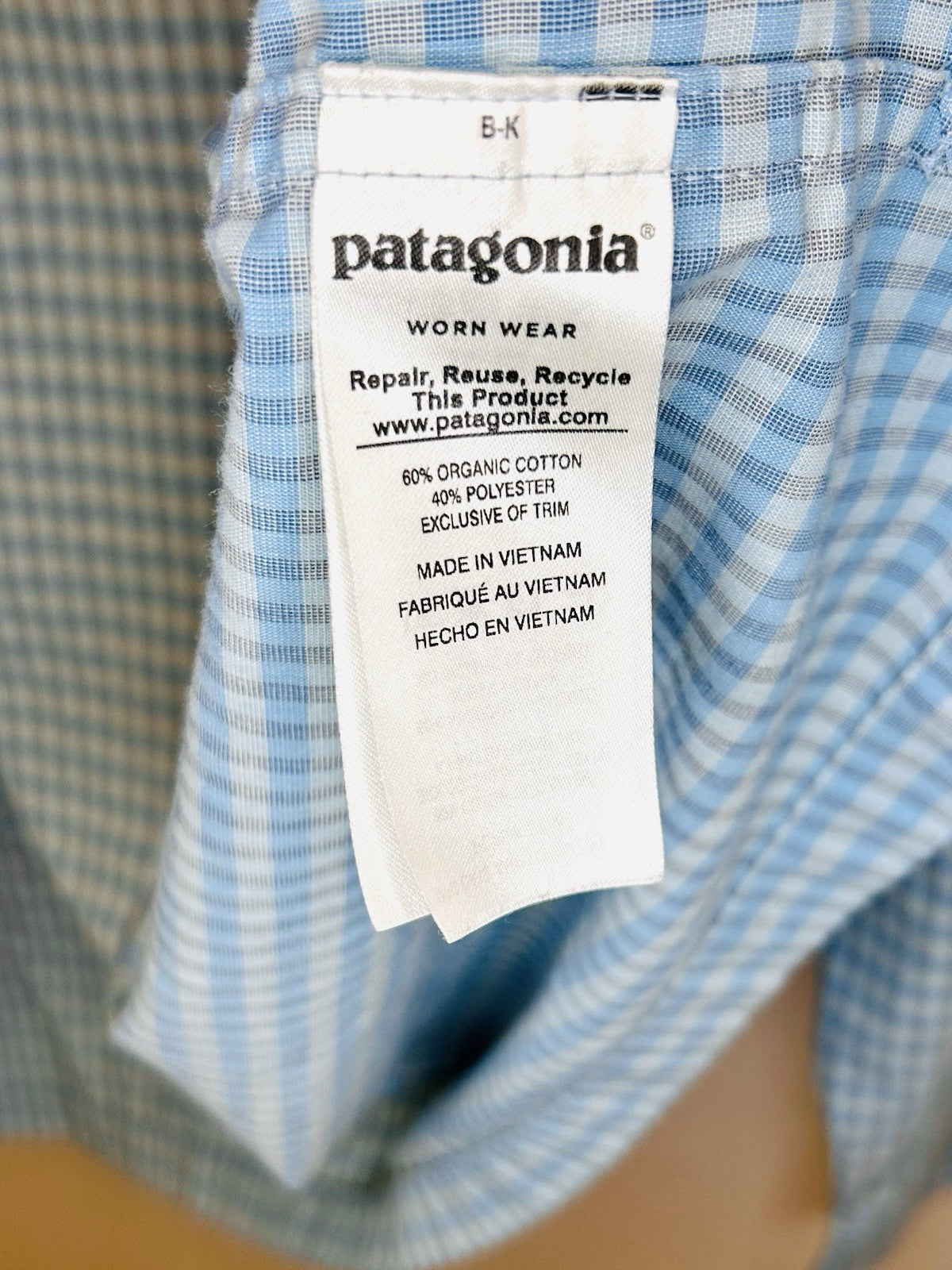 Patagonia Men’s Long Sleeve Light Blue Island Hopper Shirt Size Large