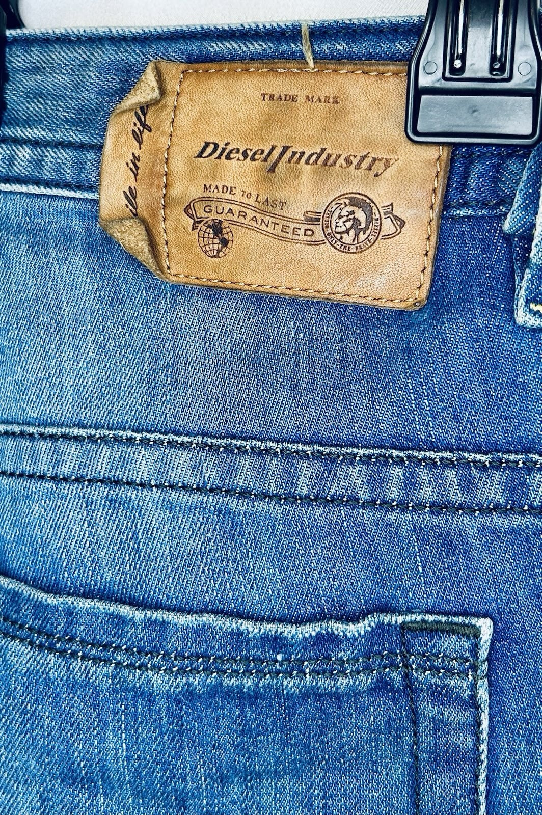 Diesel Thavar Jeans Men’s Size 34x32 Medium Wash Slim Skinny Fit