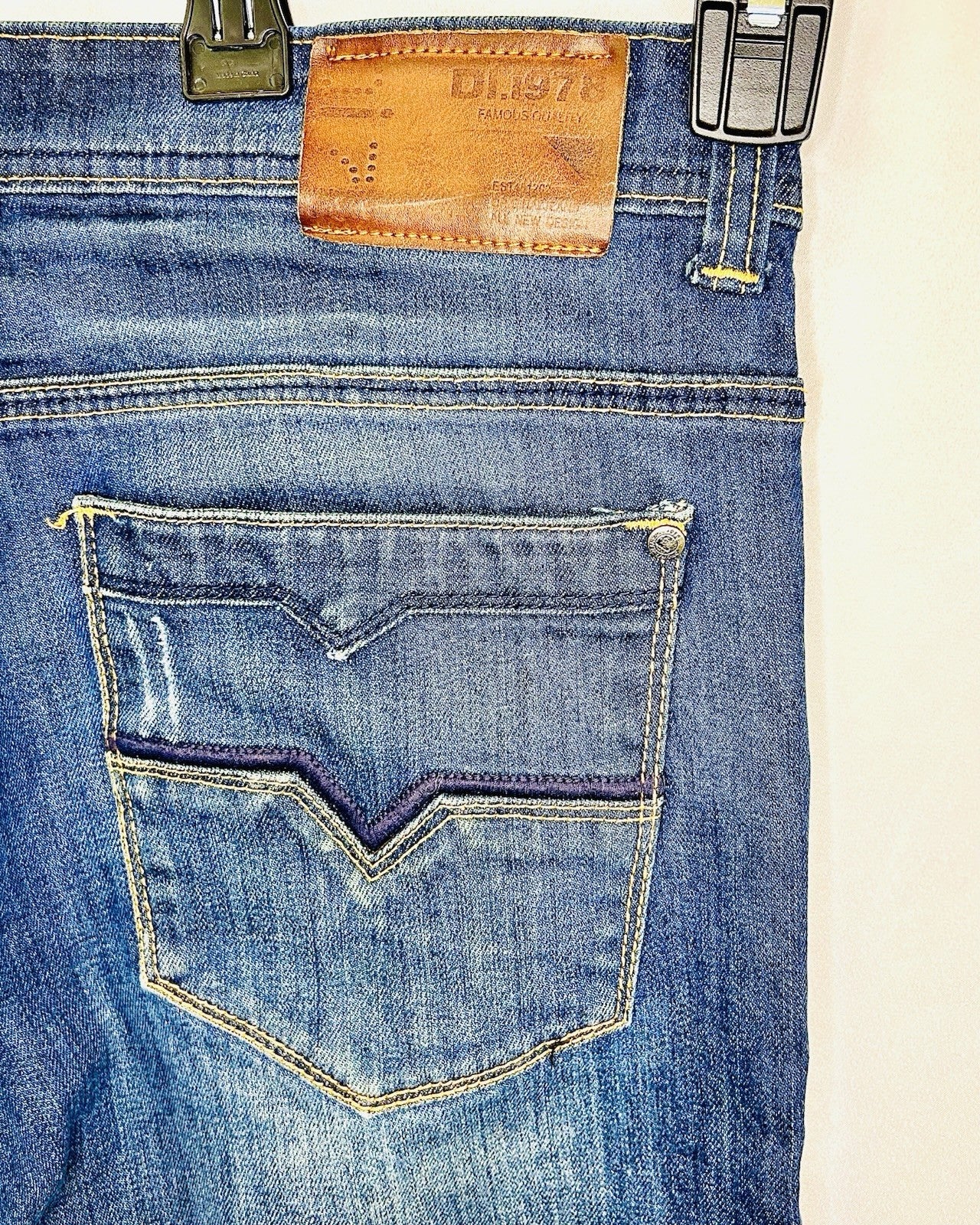 Diesel Larkee Jeans Men's Regular Straight Leg Size 34x30 Dark Wash