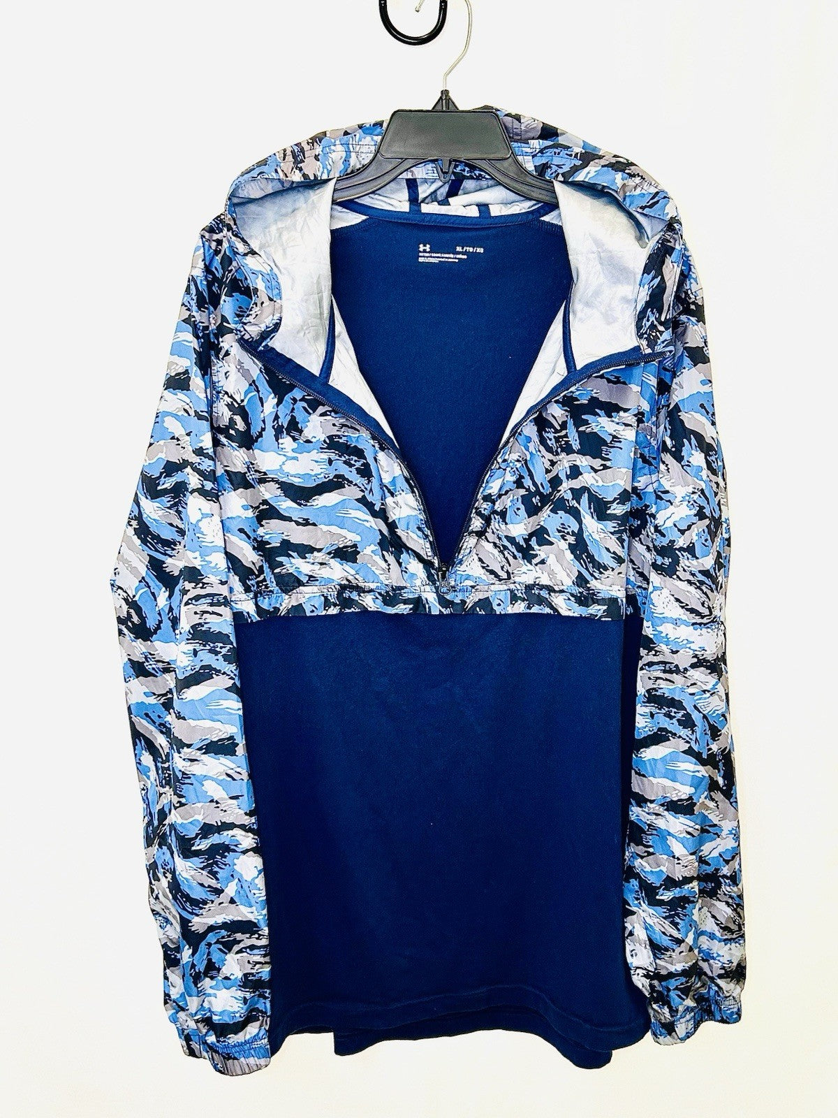 Under Armour Jacket Mens XL Blue Camo Sportstyle Anorak 1/4 Zip Hood Pullover
