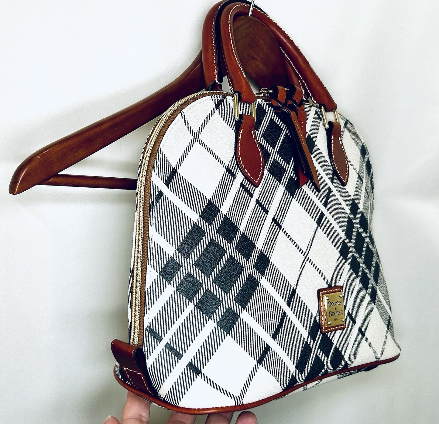 RARE!!! NWOT DOONEY & BOURKE Harding Zip Zip Satchel Plaid Medium Purse HandBag