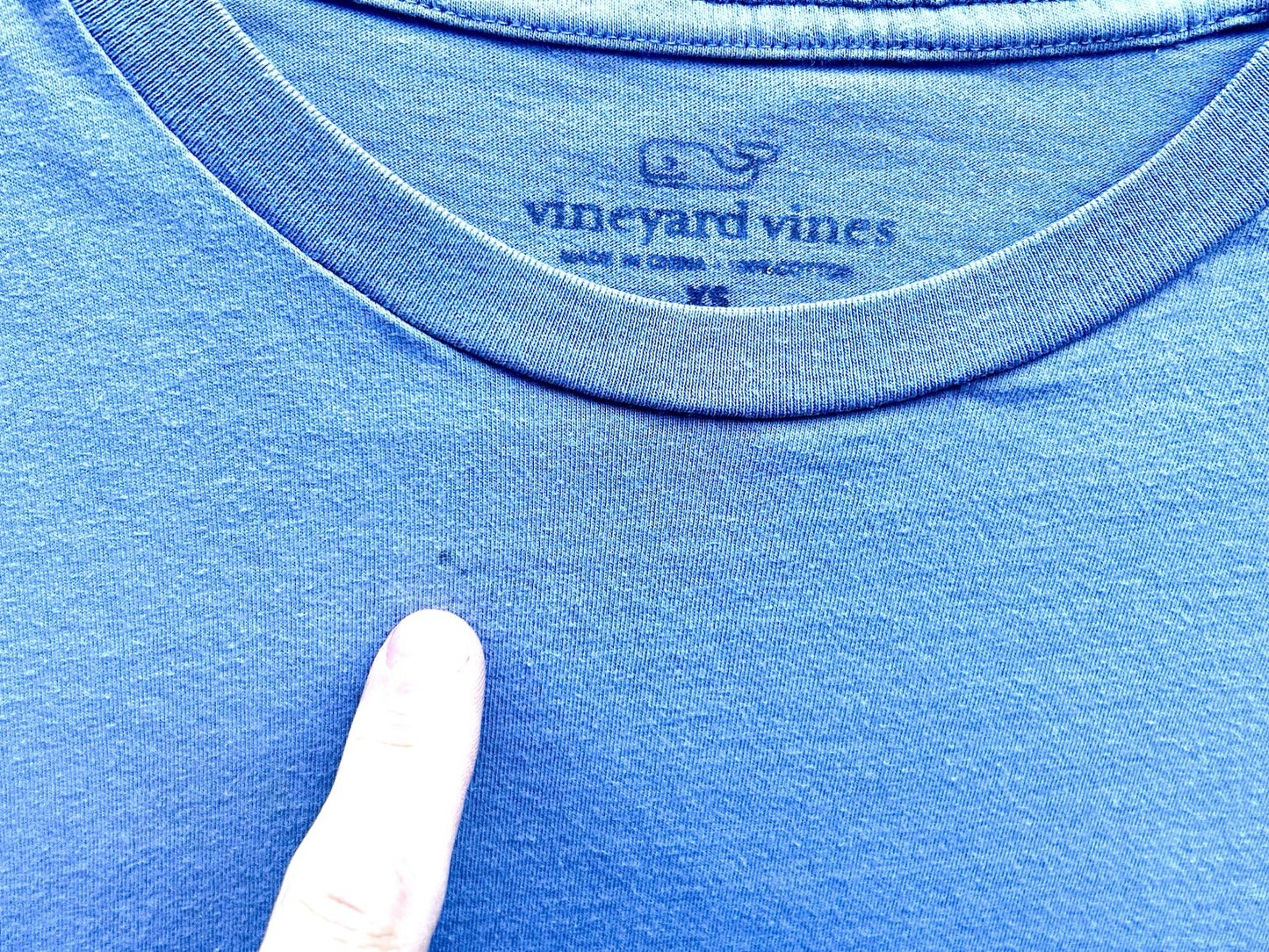 Vineyard Vine Men’s Small Blue Short Sleeve Boat Graphic Tee