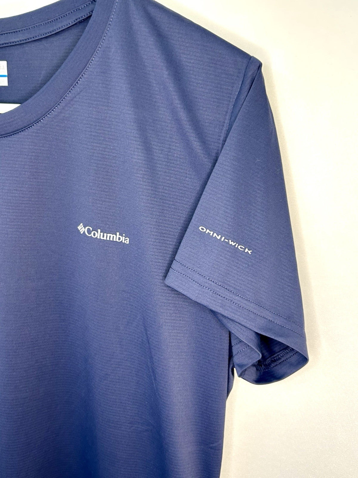 NWOT Columbia Womens SS Crew Omni Wick Dark Blue Short Sleeve Shirt Sz Large