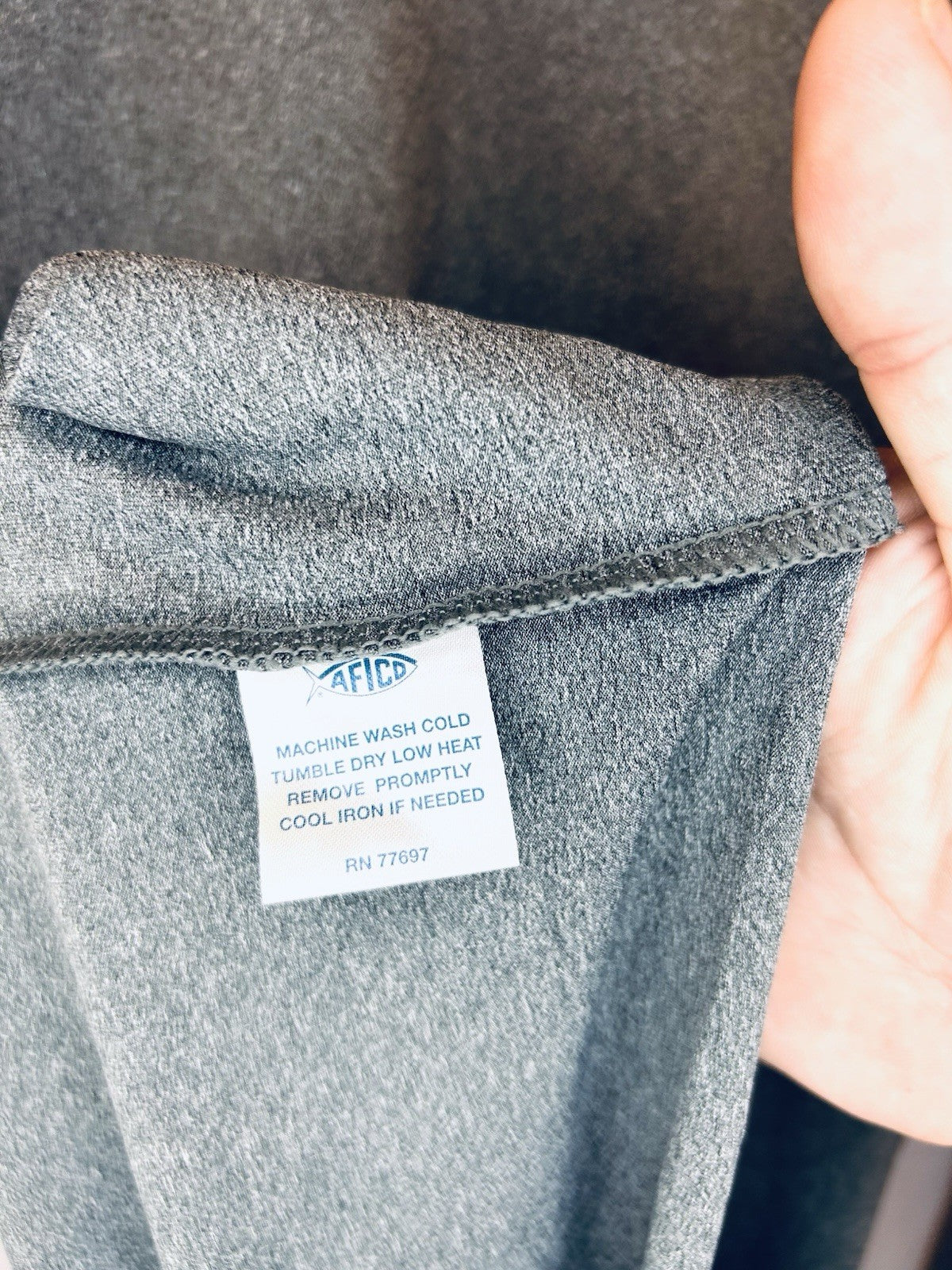 NWT AFTCO SAMURAI SUN SHIRT - MEN’S SIZE LARGE - GREY WITH TAN LOGO
