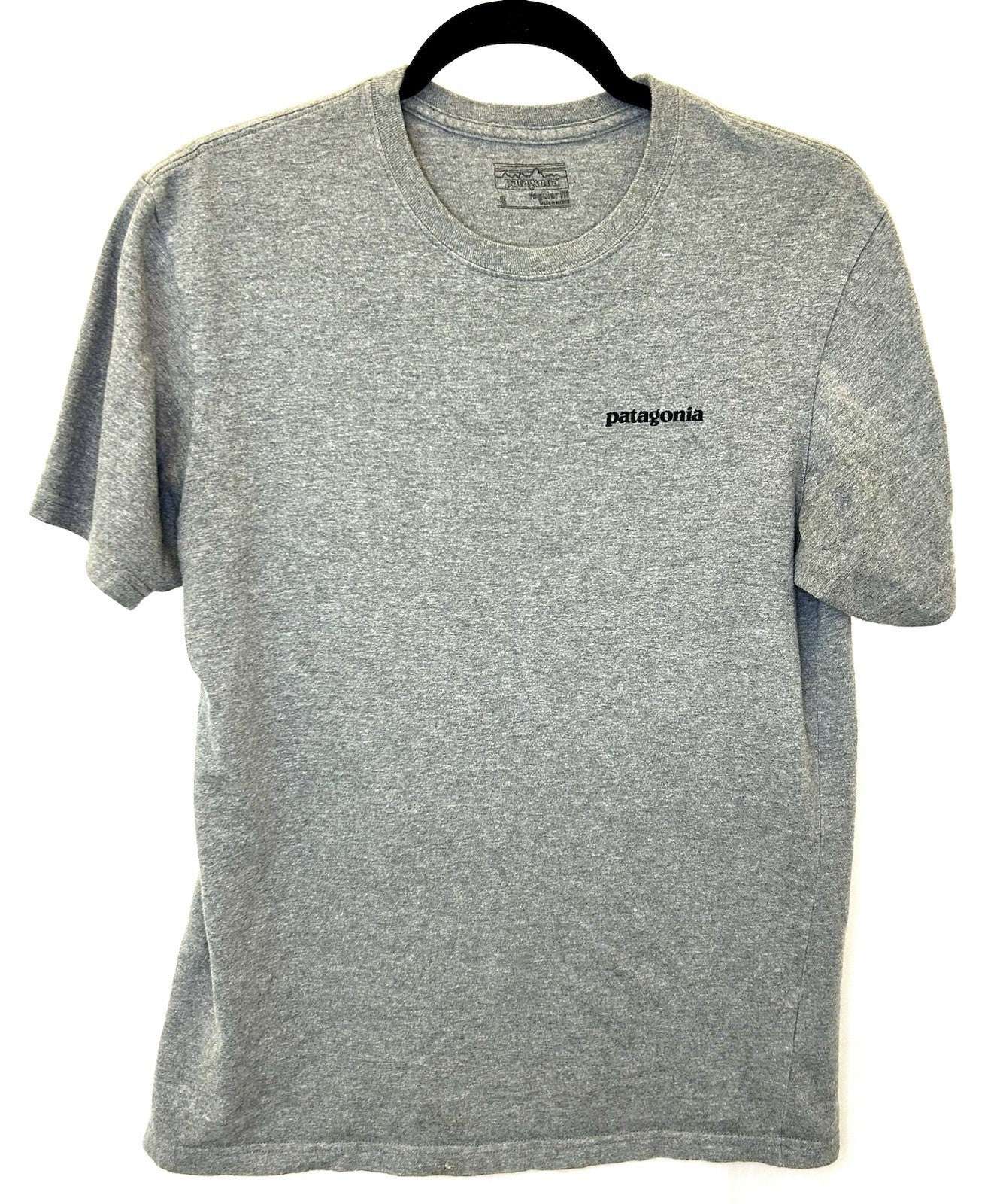 Patagonia Men's Grey P-6 Logo Responsibili-Tee -Size Small