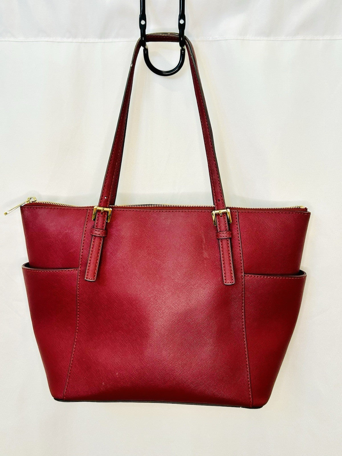 Michael Kors EW TZ TOTE Cherry Color Leather/Gold Hardware Retail $298.00