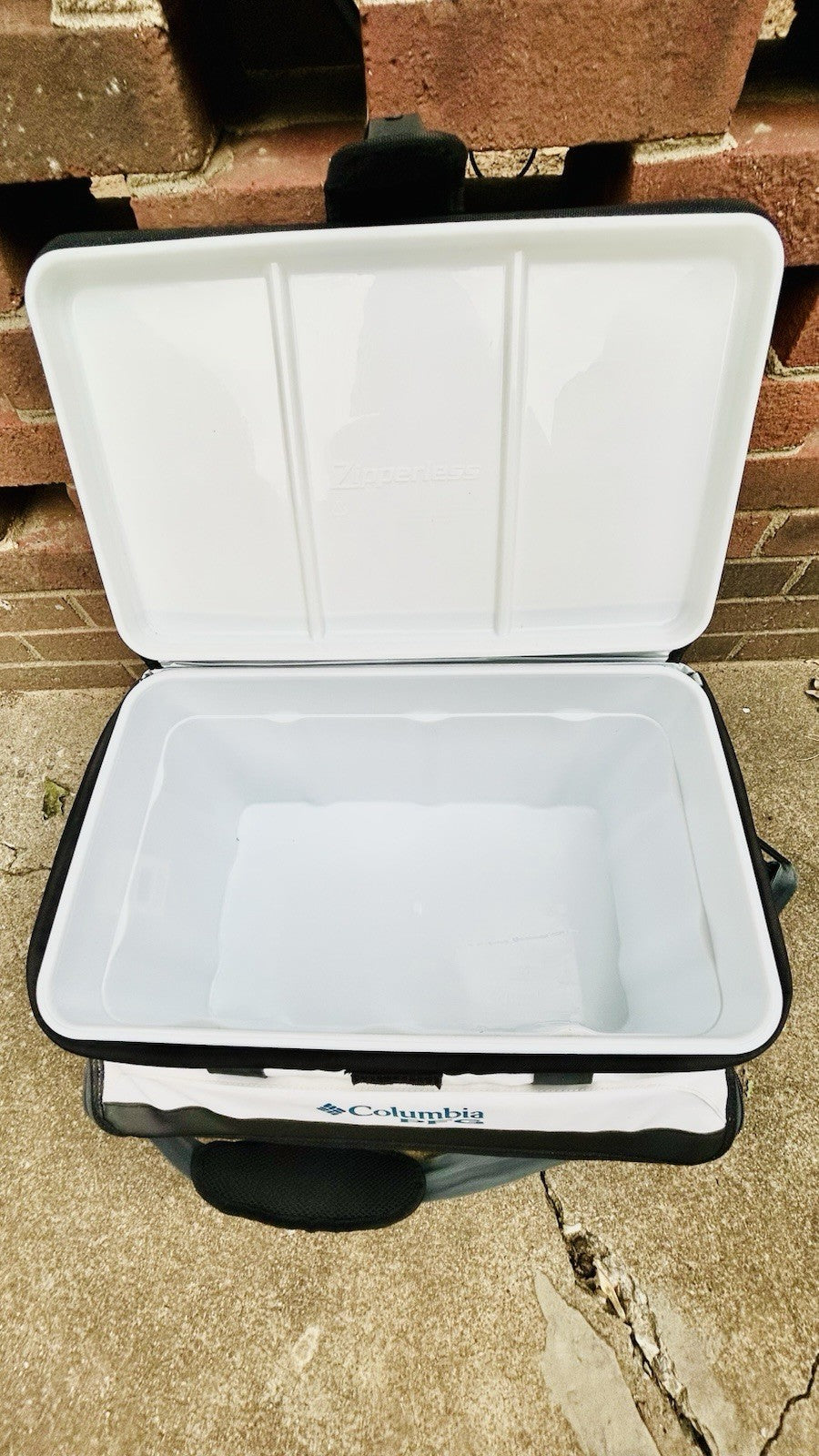 Columbia PFG Brewha Thermal Pack Cooler - 58 Can Zipperless - Used Twice - Clean
