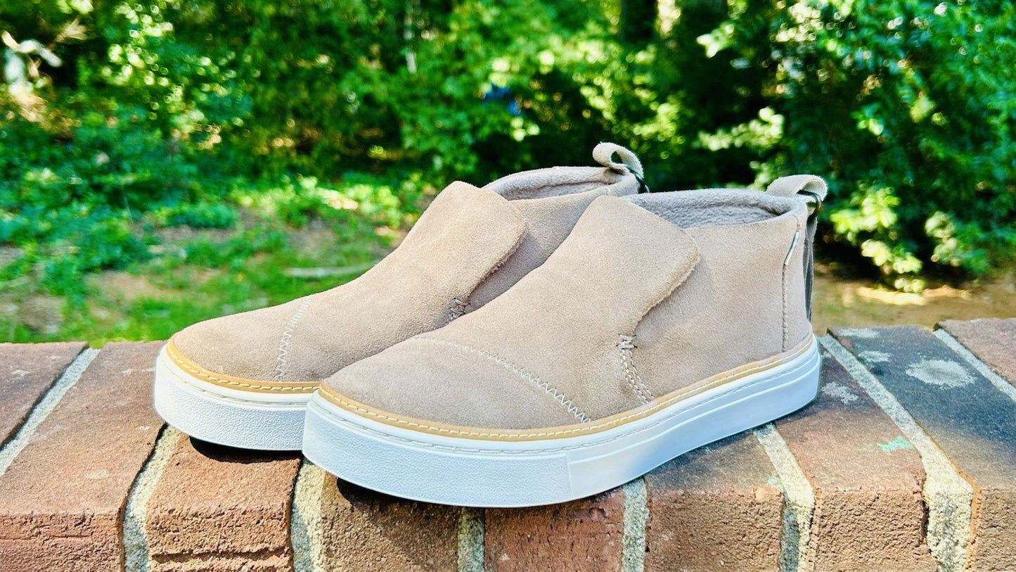 Toms Shoes Womens 7 Paxton Mid Cut Slip On Sneakers Brown Suede Back Zip Casual