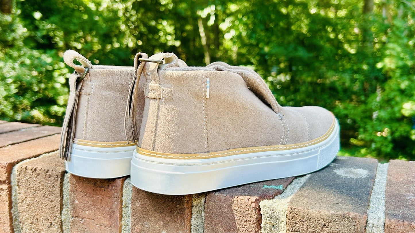 Toms Shoes Womens 7 Paxton Mid Cut Slip On Sneakers Brown Suede Back Zip Casual