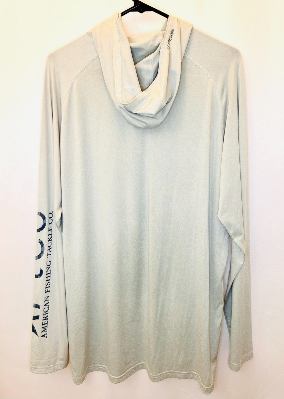 AFTCO SAMURAI SUN HOODIE MEN’S SIZE LARGE | Light Grey / Blue Camo | Worn Once!