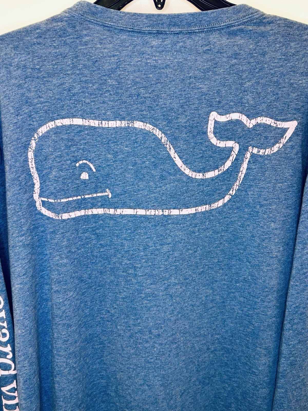 Vineyard Vines Men's XL Long Sleeves Shirt Blue With Pink Whale
