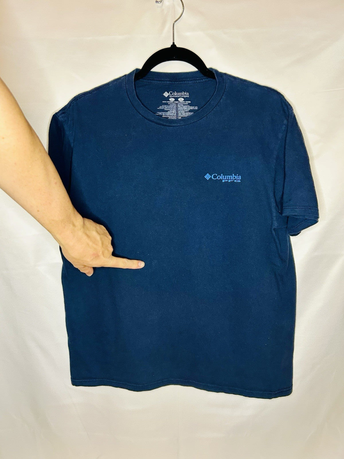 Columbia Men’s Large Blue Graphic T-shirt