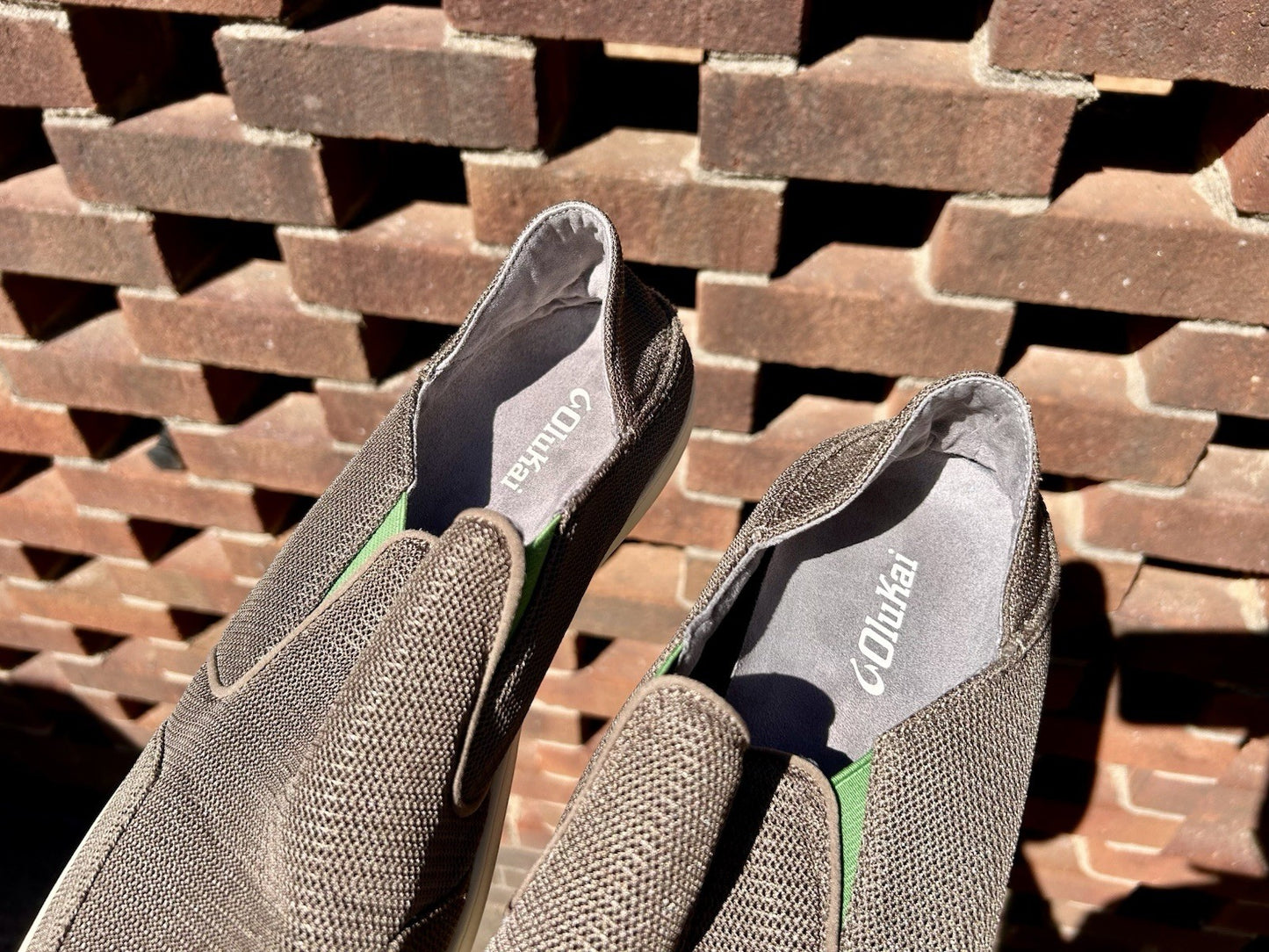 OLUKAI Nohea Mesh Men's Slip On Sneaker Color: Mustang/Lime Men’s 11.5 - No Box!