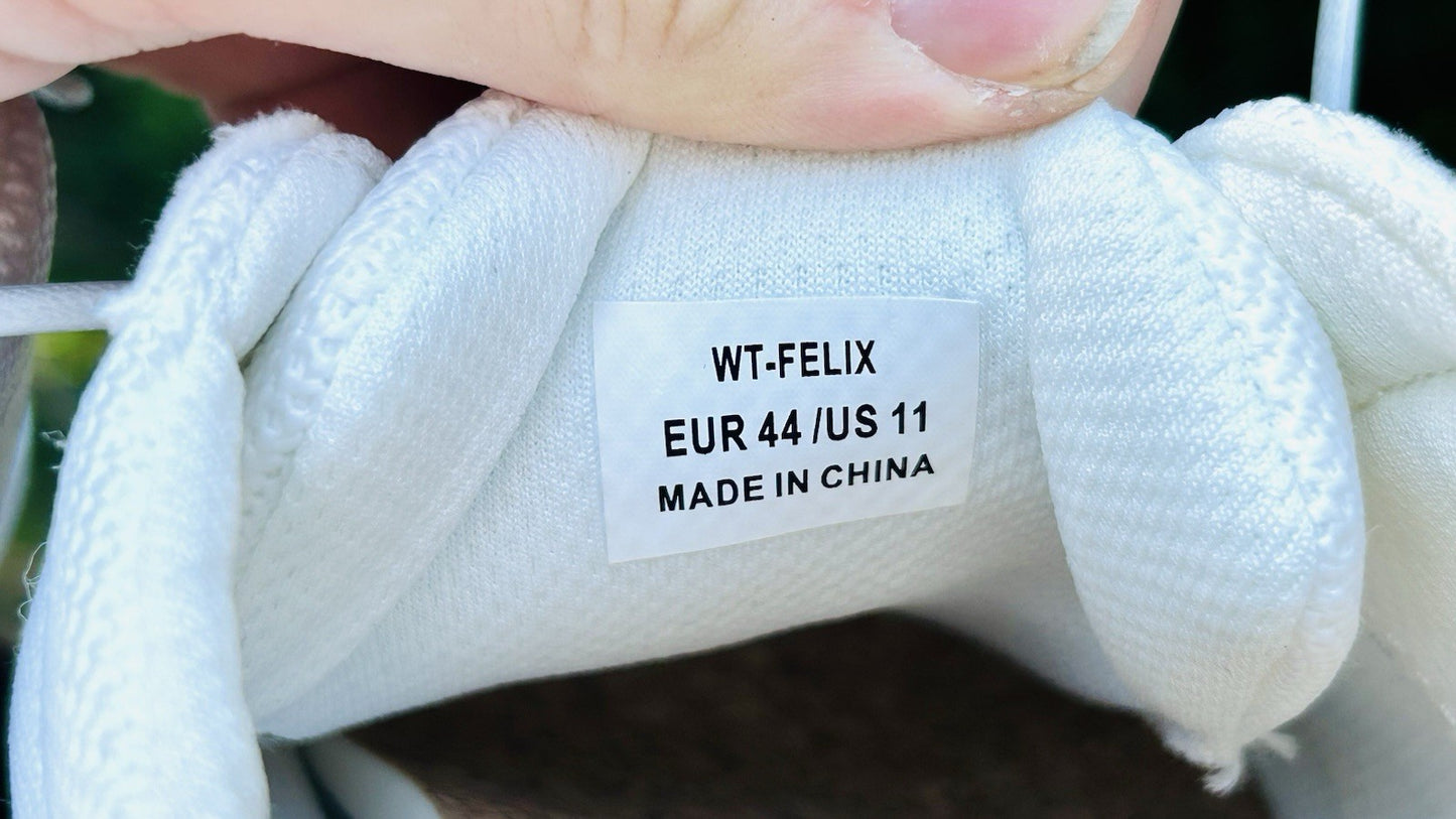 Barefoot Wide Toe Box Shoes / Minimalist / US Size 11 / EU Size 44 / White