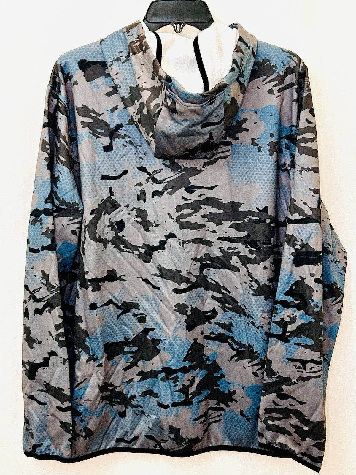 NWT Huk Coldfront+ Performance Logo Hoodie Men’s XL Blue/Grey Camo Pattern