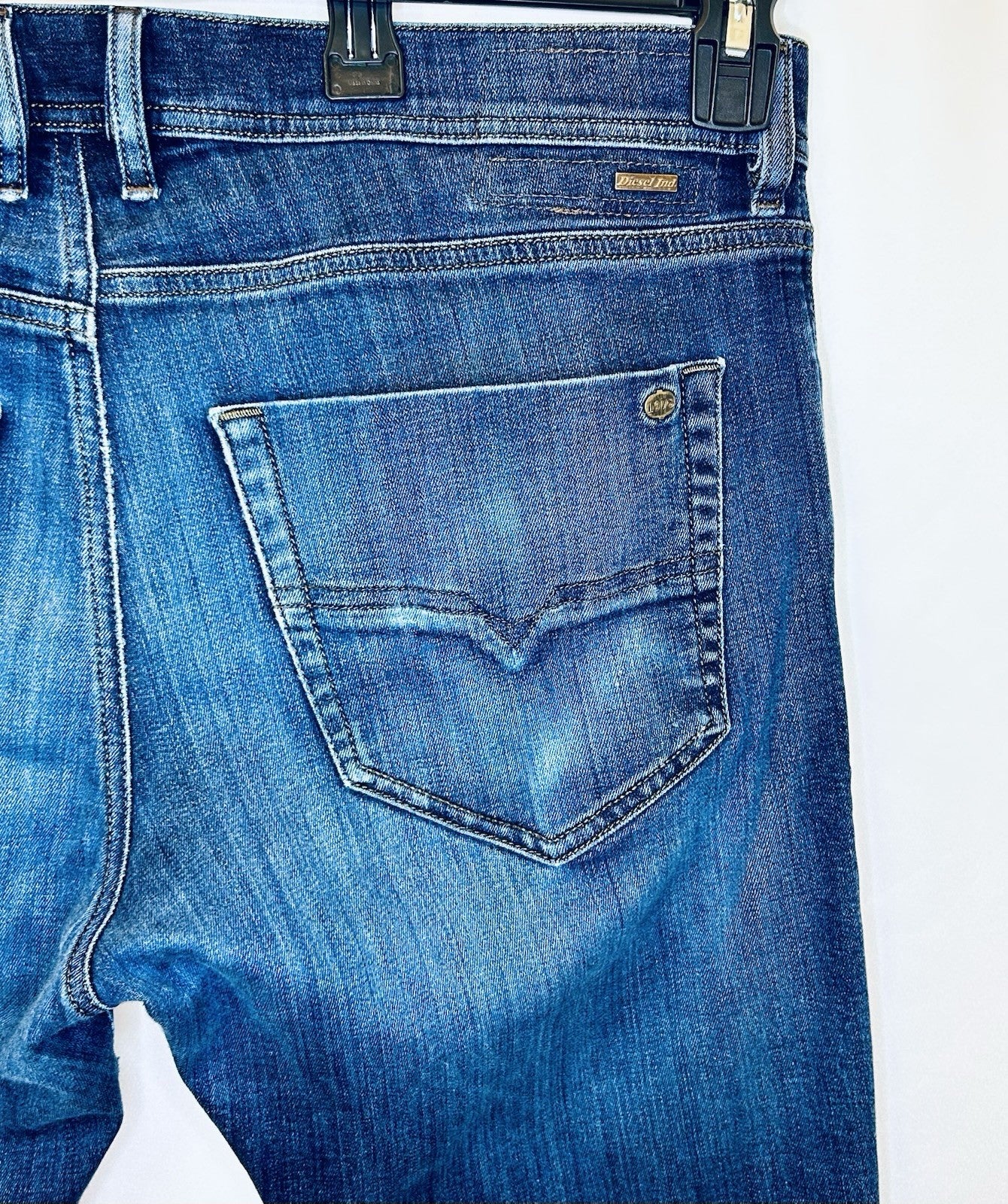 Diesel Jeans Tepphar Men’s 34x30 Slim Skinny Fit Dark Wash | Slim Carrot
