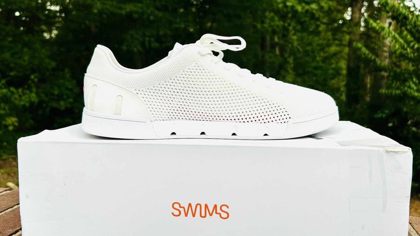 NIB SWIMS Men’s Lightweight Breeze Tennis Sneakers White US 11.5 / Store Demo