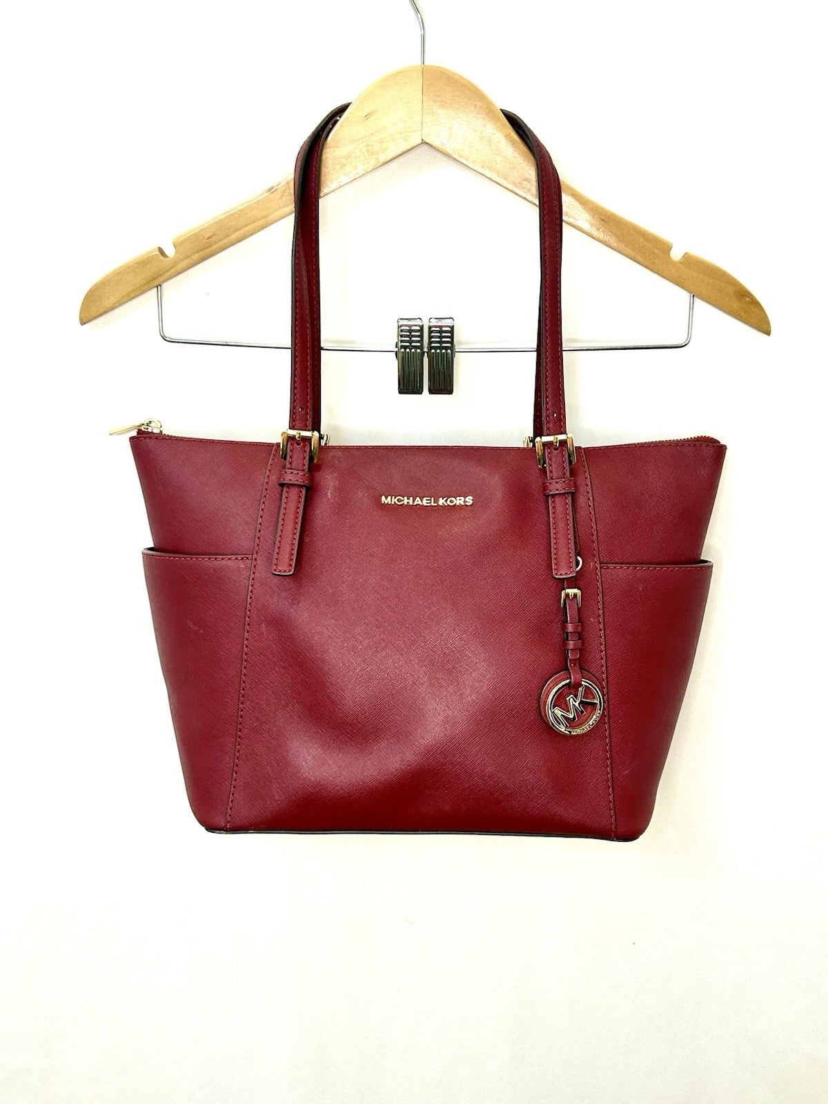 Michael Kors EW TZ TOTE Cherry Color Leather/Gold Hardware Retail $298.00