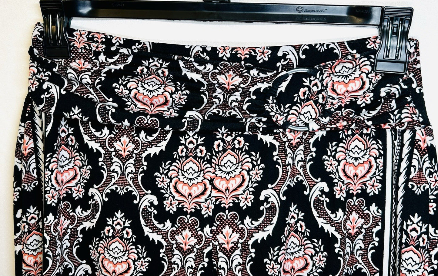 Robert Louis Stretchy Pants Black/Red Geometric Size M Pull On Wide Leg