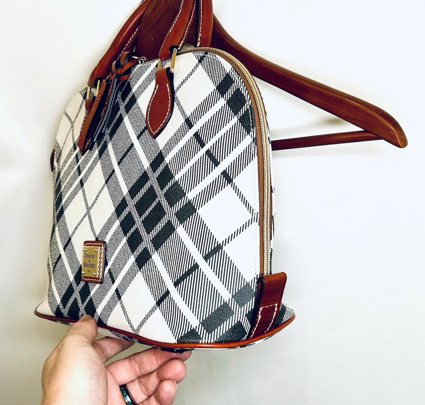 RARE!!! NWOT DOONEY & BOURKE Harding Zip Zip Satchel Plaid Medium Purse HandBag