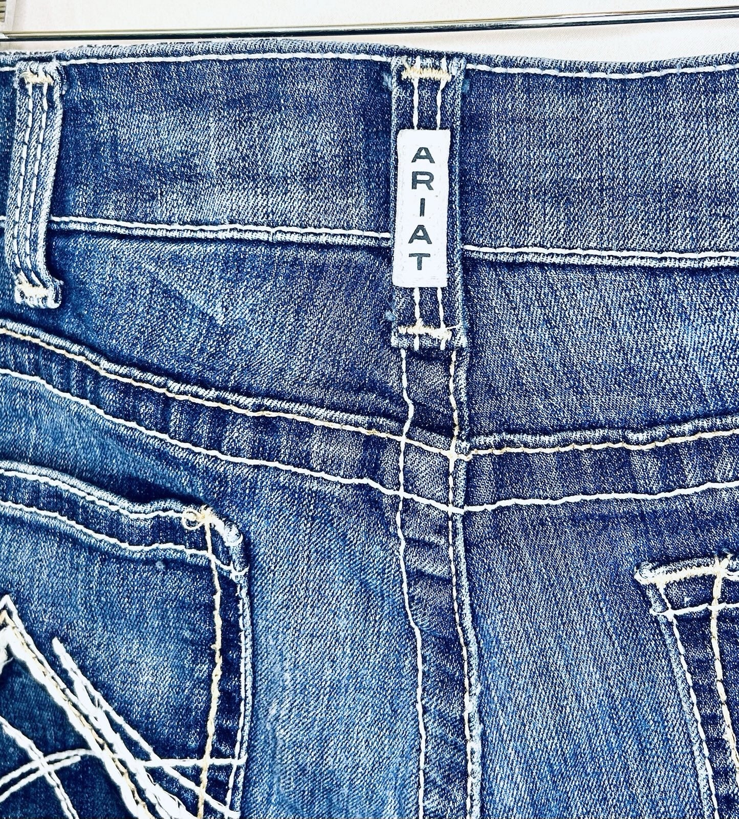 Ariat Real Jeans Women's 33R Blue Denim Mid Rise Bootcut Marine Entwined Stitch