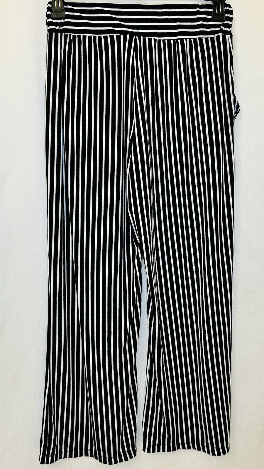 Robert Louis Stretchy Pants White/Black Pen Stripe Size M Pull On Wide Leg