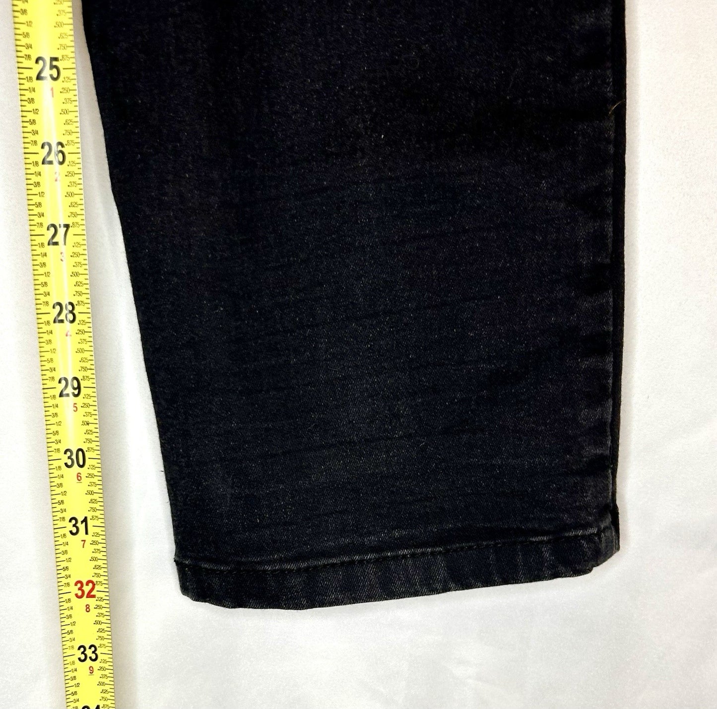 Artful Rebel Jeans Men's 34x32 Black Denim Slim Straight Leg
