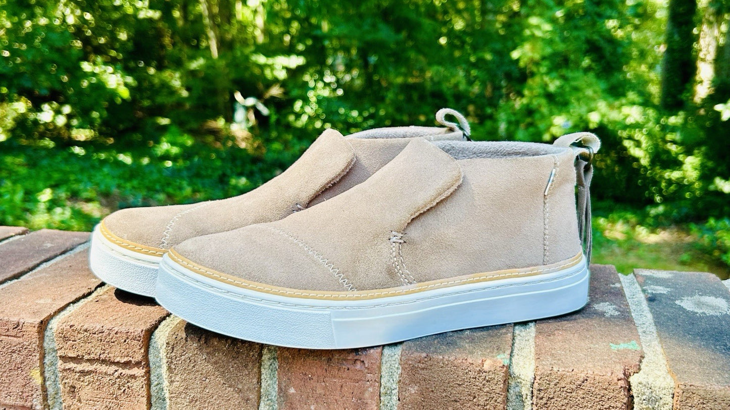 Toms Shoes Womens 7 Paxton Mid Cut Slip On Sneakers Brown Suede Back Zip Casual