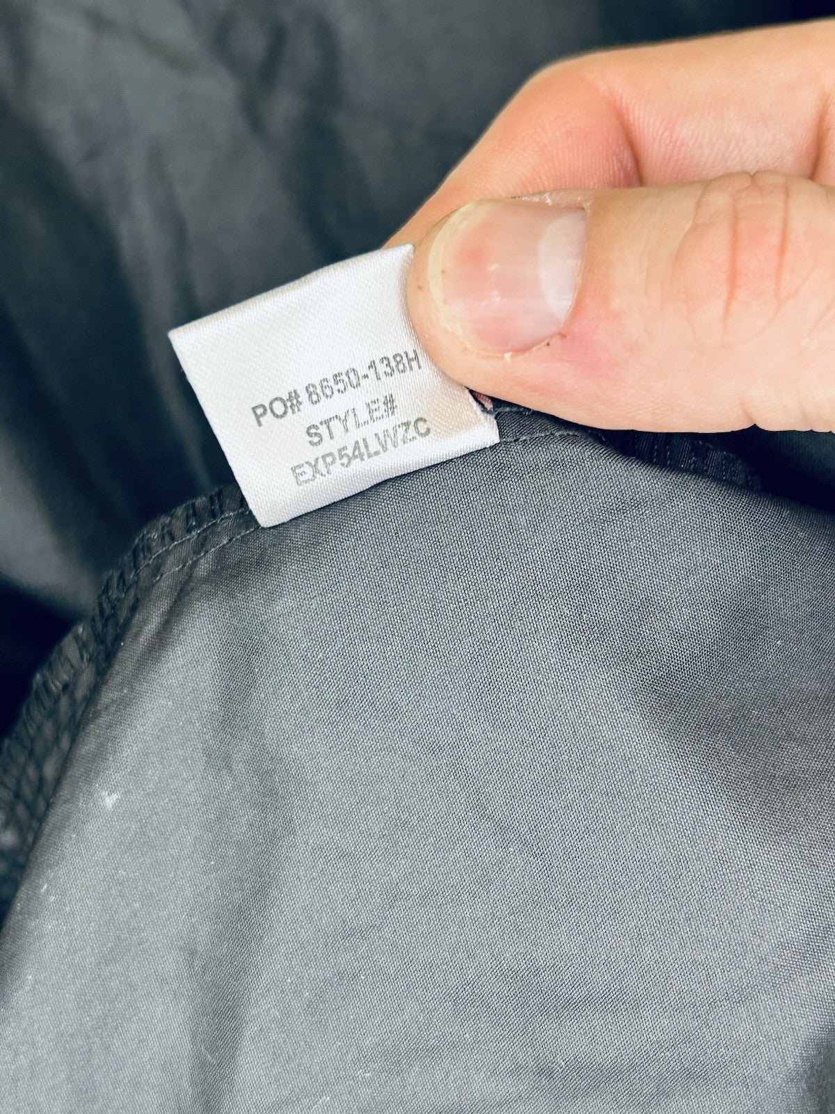 Redfin Men’s Medium Windbreaker/Rain Coat