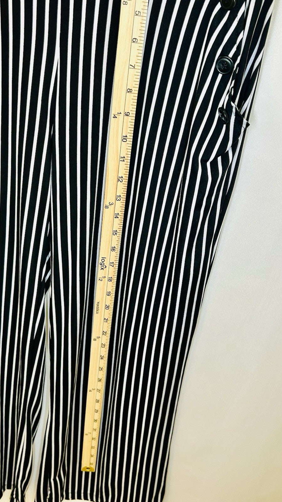 Robert Louis Stretchy Pants White/Black Pen Stripe Size M Pull On Wide Leg