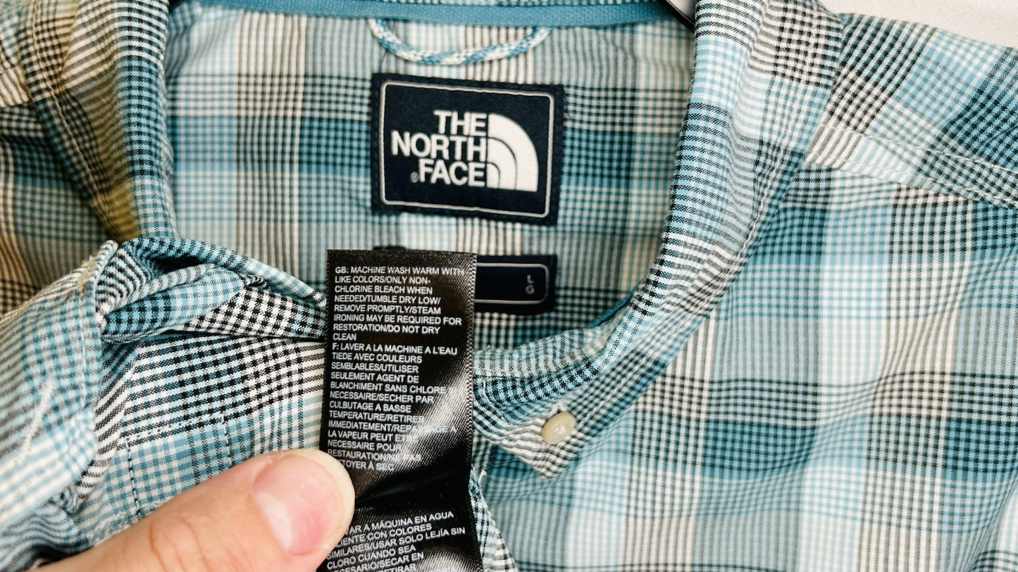The North Face Shirt Men’s Large Plaid Nylon Button Up Short Sleeve