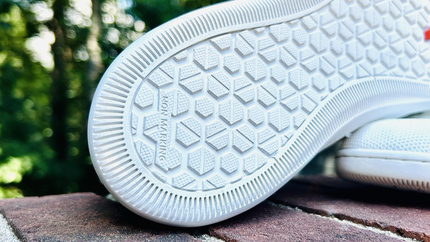 Barefoot Wide Toe Box Shoes / Minimalist / US Size 11 / EU Size 44 / White