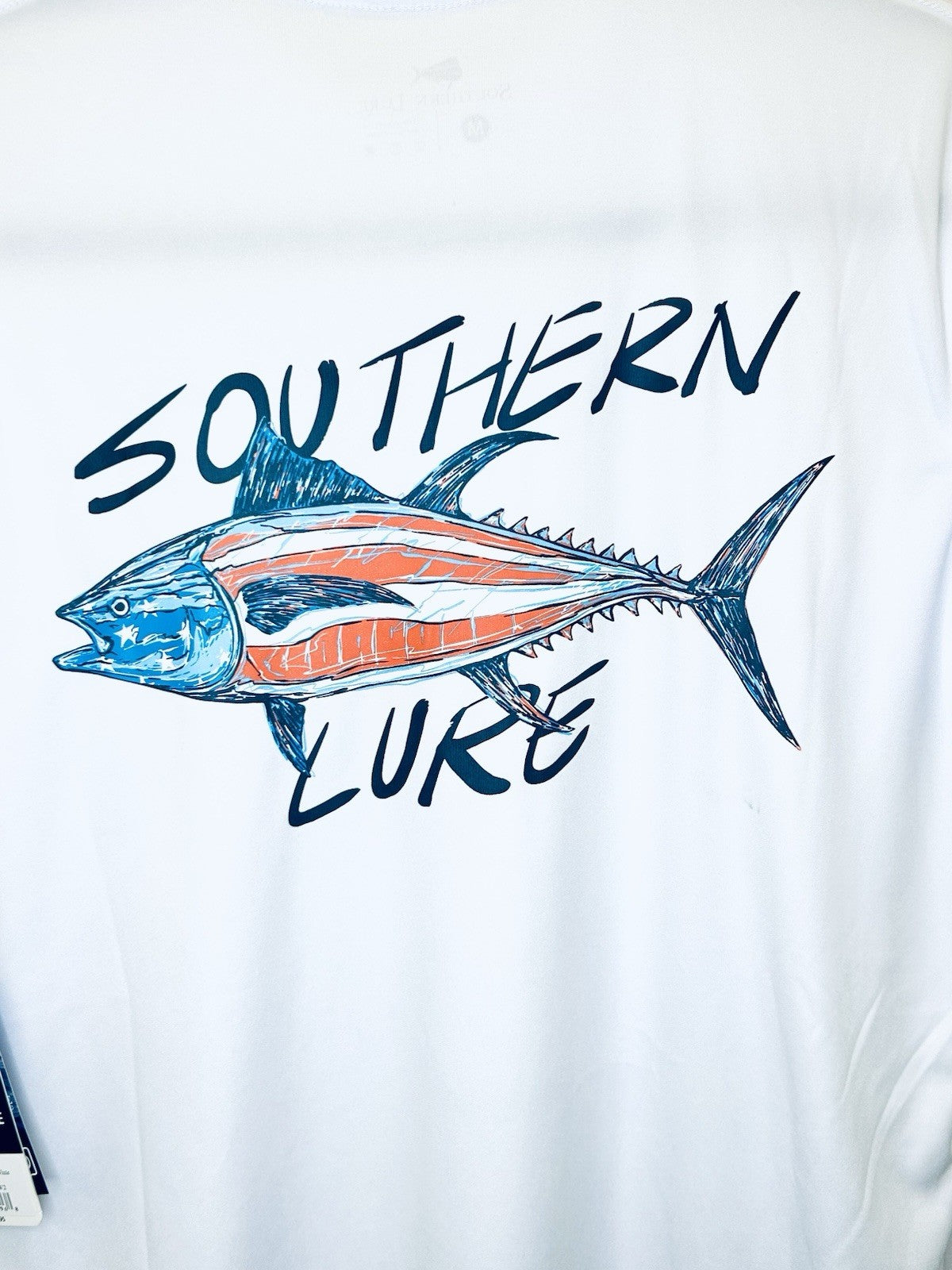 NWT Southern Lure UV Protection Short Sleeve White T-shirt - Men’s Medium