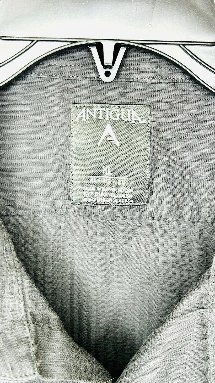 Antigua Black Long Sleeve Button Up Size XL - USC Gamecocks - NCAA Football
