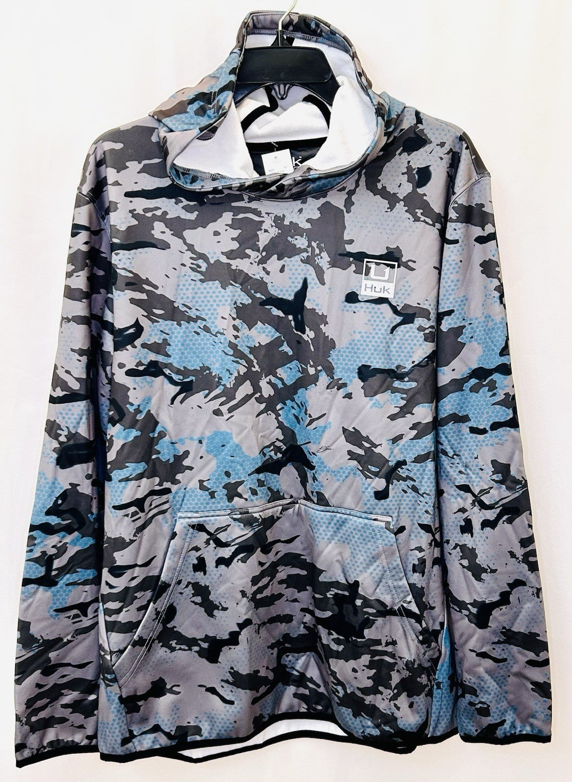 NWT Huk Coldfront+ Performance Logo Hoodie Men’s XL Blue/Grey Camo Pattern